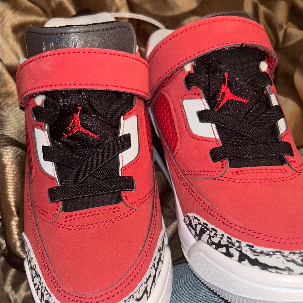Jordan Kids Red and Black Sneakers